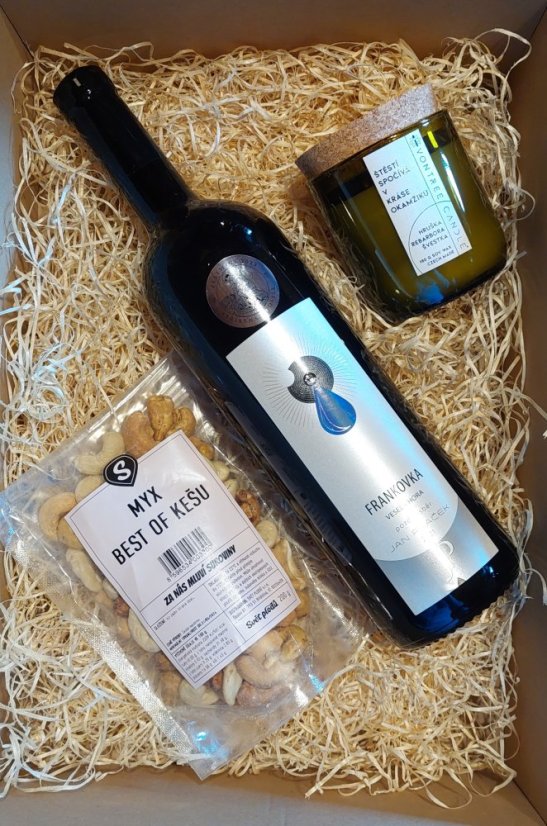 Dárkový balíček s vínem, ořechy a svíčkou - Barva vína: Bílé